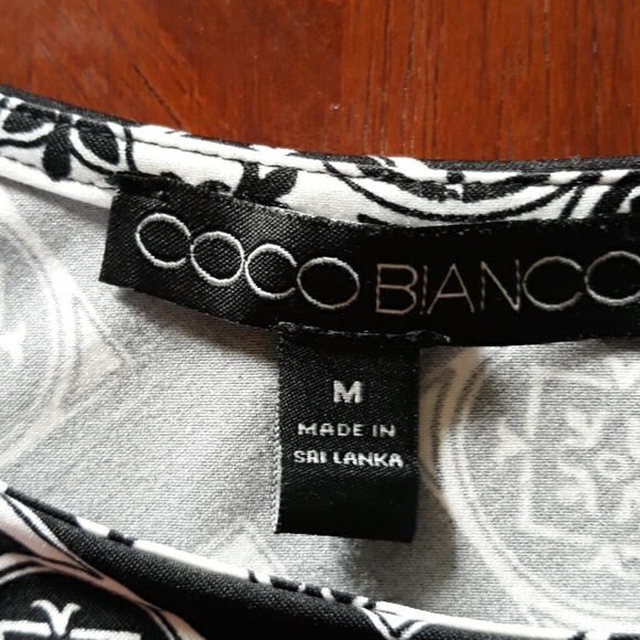 Coco Banco Black and White Patterned Top. - Picture 9 of 9